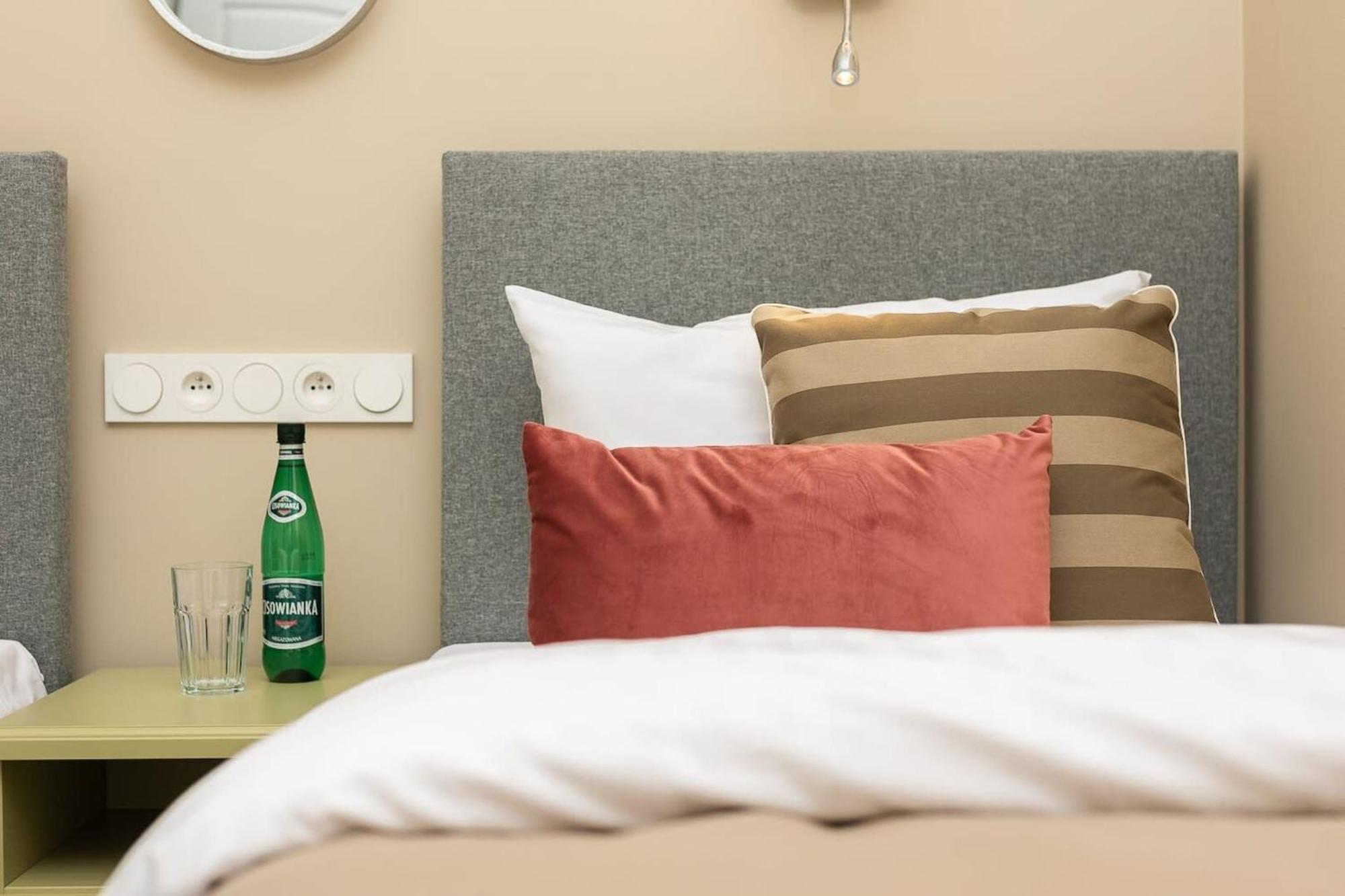 Rent Like Home - Krakowskie Przedmiescie 12 Варшава Экстерьер фото